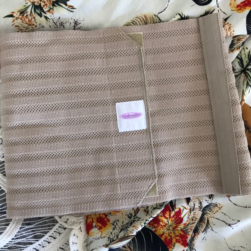 Gabriella Belly Band